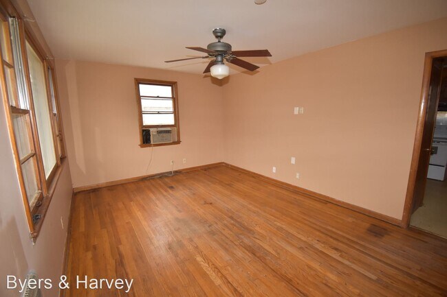 Foto del edificio - 3 br, 1 bath House - 2210 Trenton Road