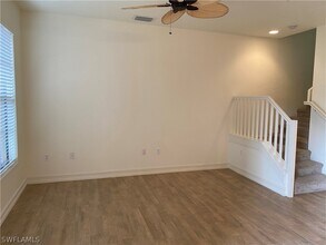 Building Photo - 9151 Delano St