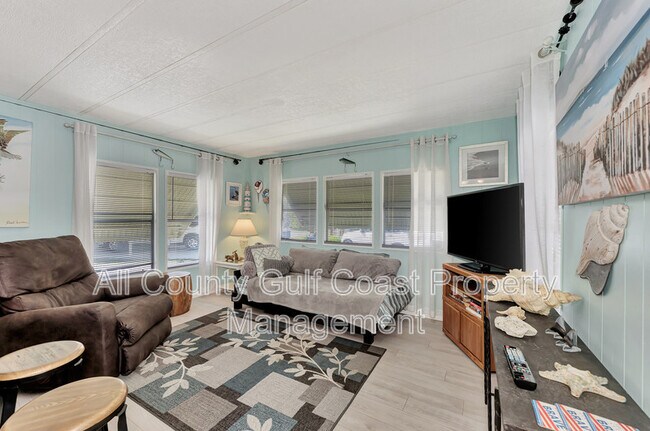 Building Photo - 158 Serpentine Dr
