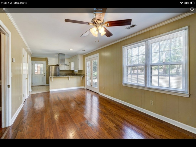 Building Photo - 1 Henrietta St