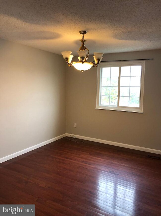 Building Photo - 3472 Belfry Ln