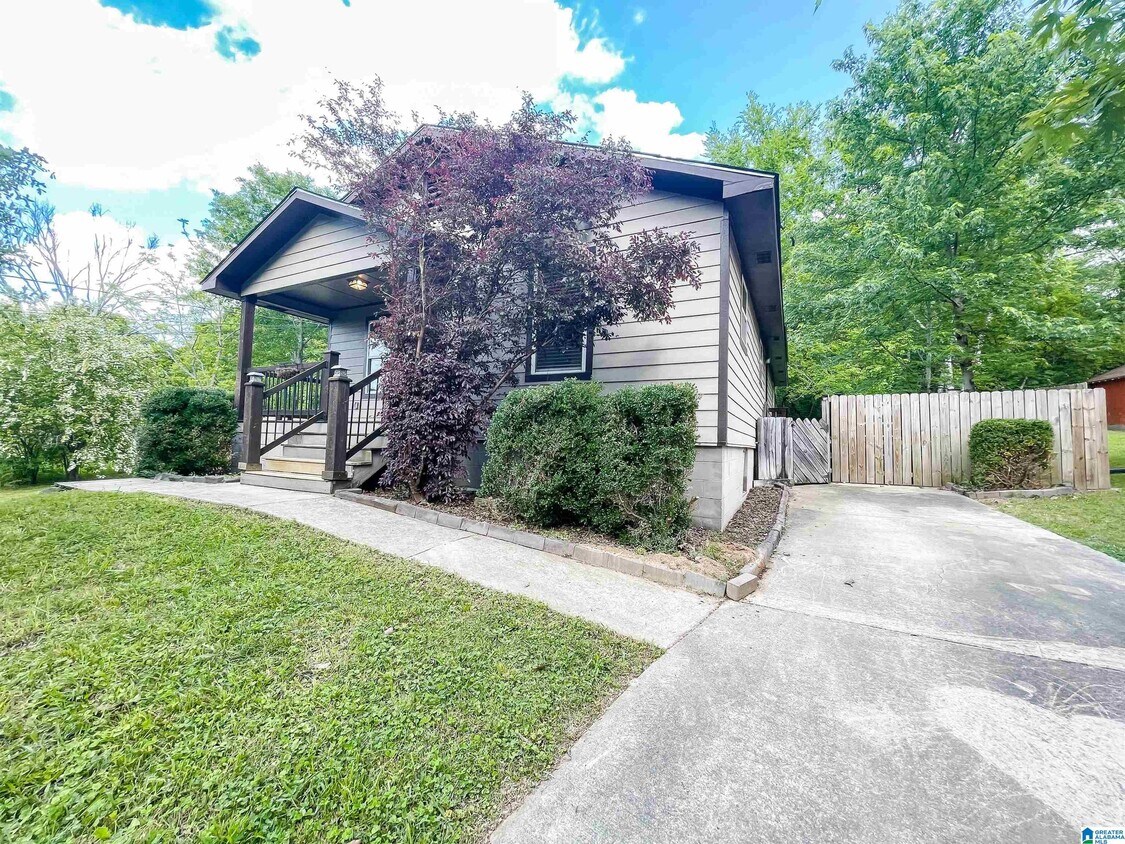 Foto principal - 919 47th Way S