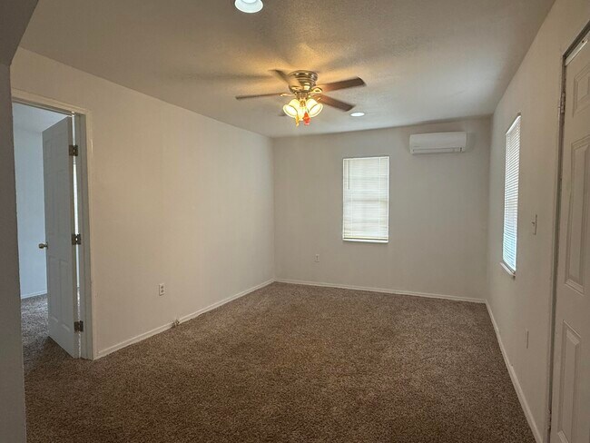 Foto del edificio - 1321 25th St