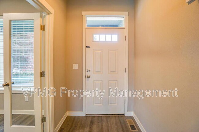 Foto del edificio - 7510 NE 124th Ave