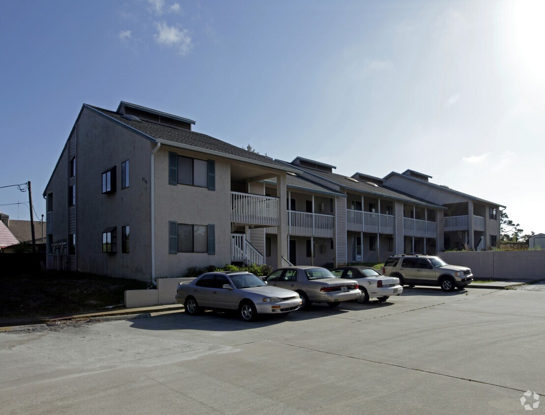 Primary Photo - 2755 Barna Ave
