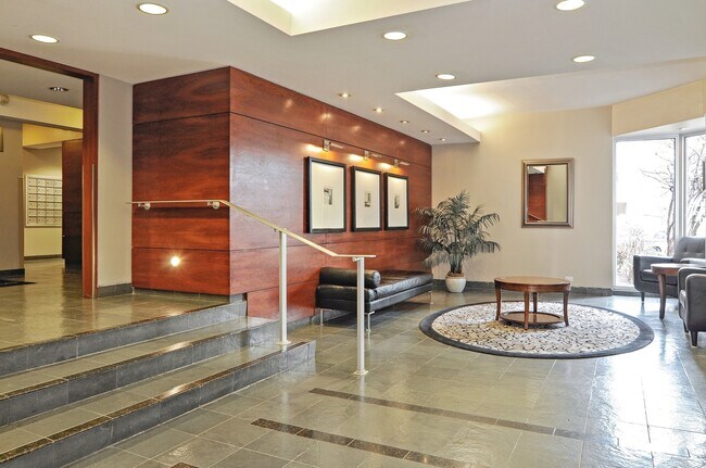 Building Photo - 4980 N Marine Dr