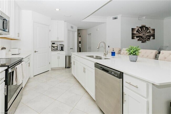 Foto del edificio - 6082 National Blvd