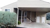 Primary Photo - 1219-1221 Vineyard Ave