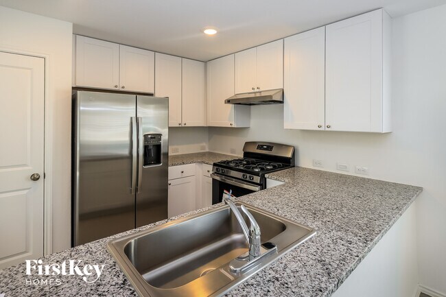 Building Photo - 13811 Haystack Rdg