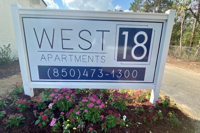 Foto del edificio - West 18 Apartments