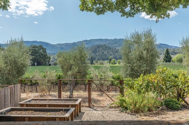 Foto del edificio - 1655 Scott St