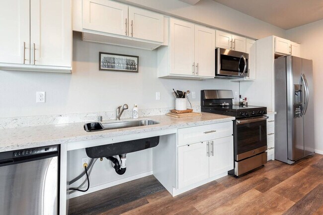 Foto del edificio - 624 E 32nd St