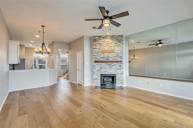 Building Photo - 2918 Ranch Rd 620