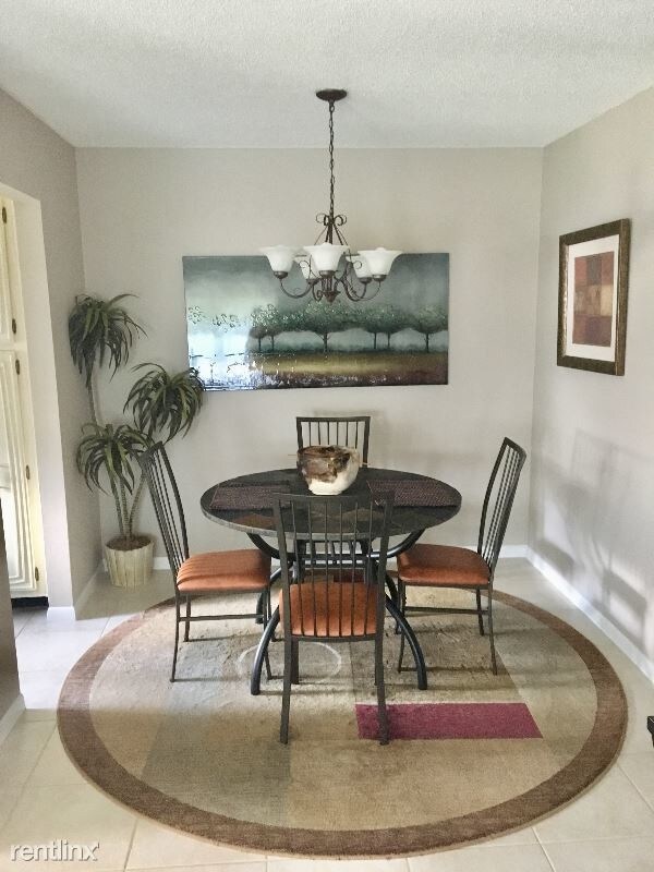 Foto del edificio - 2 br, 2 bath Condo - 277 High Point Ct W