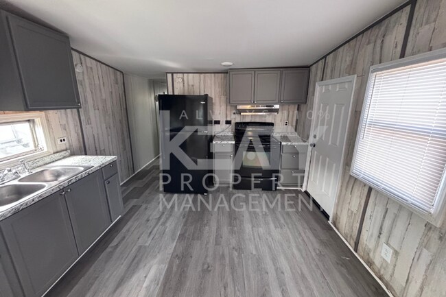 Foto del edificio - 3 Bedroom, 1.5 Bathroom Rental NOW Available!