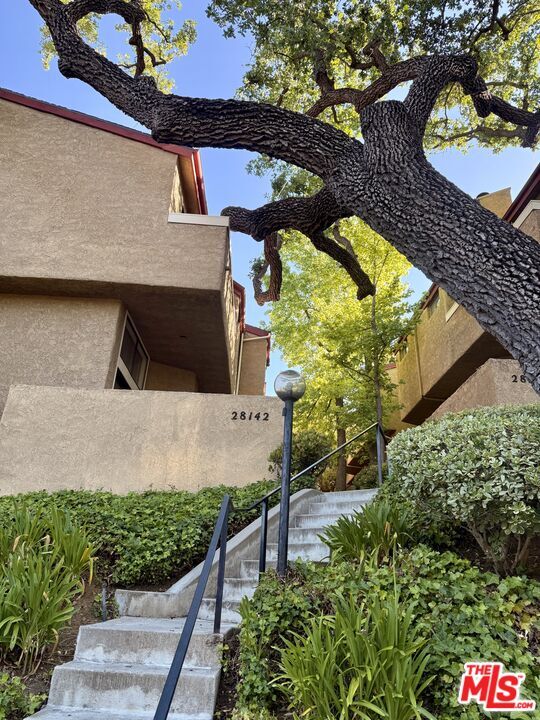 Foto del edificio - 28142 W Driver Ave