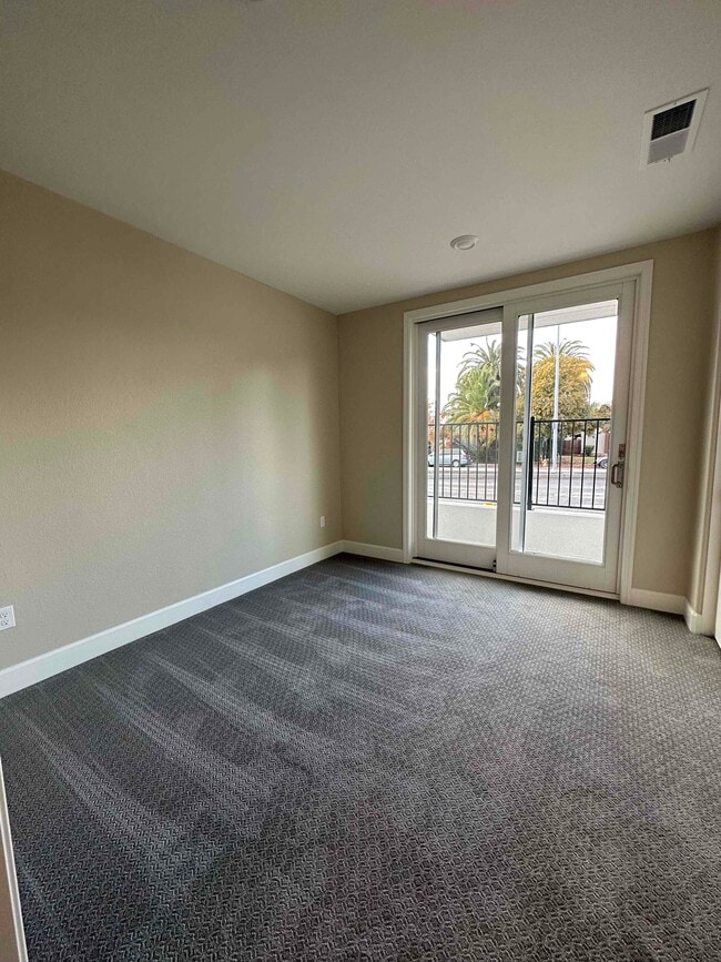 Building Photo - 415 Industrial Pky