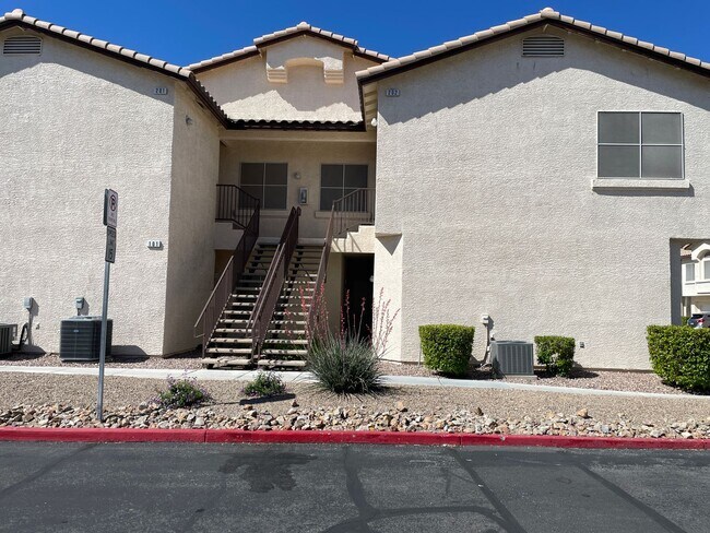 Building Photo - 4901 Black Bear Rd