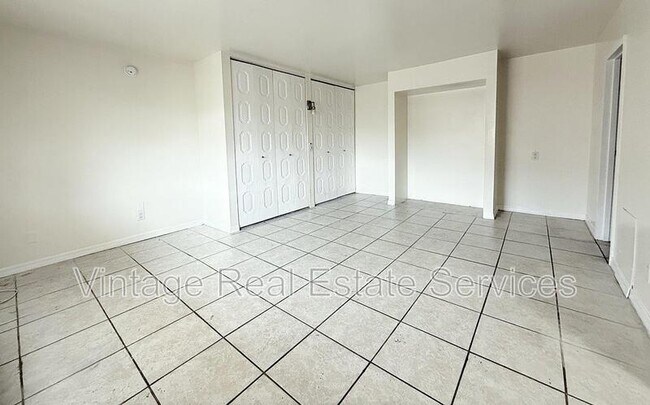 Foto del edificio - 3301 58th Ave S