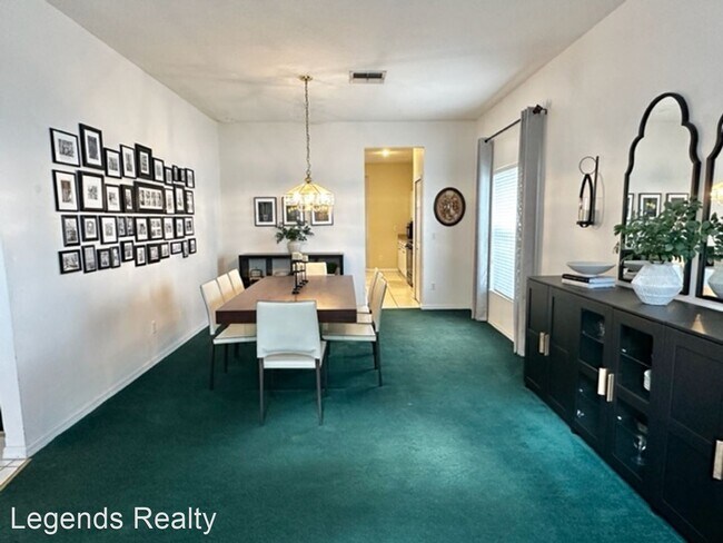 Foto del edificio - 4 br, 3 bath House - 1225 Falconcrest Blvd