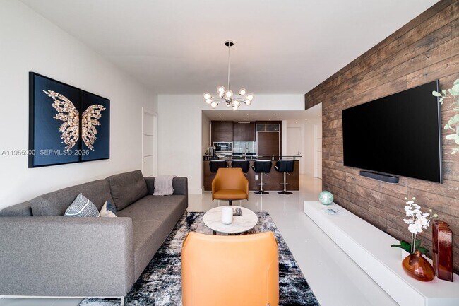 Foto del edificio - 475 Brickell Ave