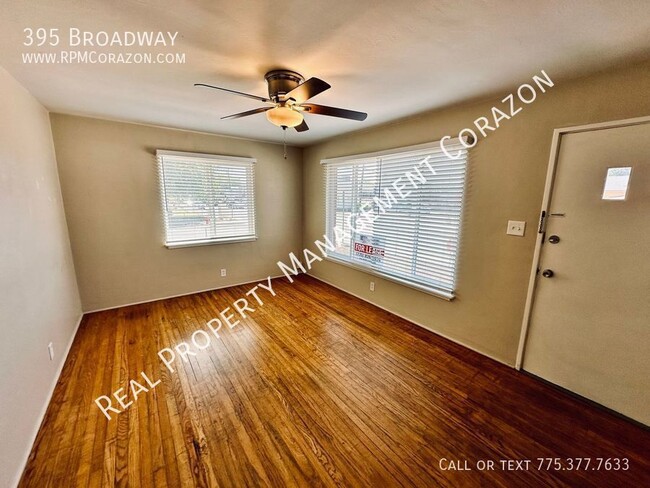 Building Photo - Spacious Remodeled One-Bedroom with A/C & ...