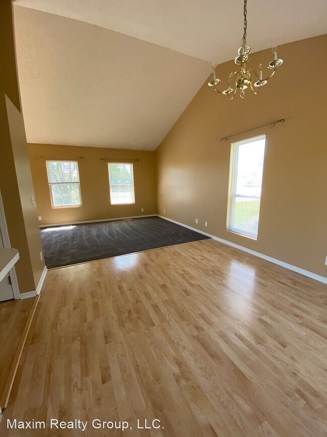 Foto del edificio - 3 br, 2 bath House - 11718 S 28 ST