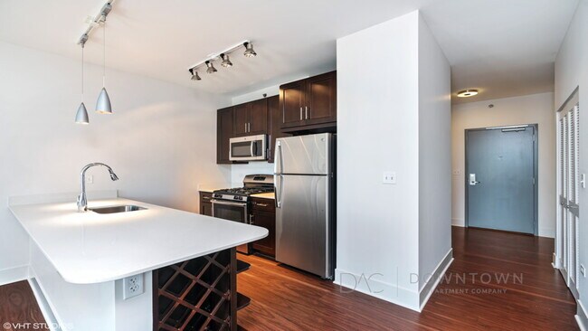 Foto del edificio - 1416 N Halsted St