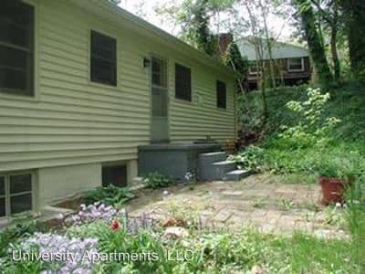 Building Photo - 821 Cabell Ave