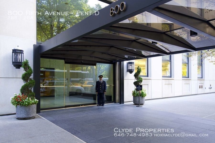 Foto del edificio - 800 5th Ave