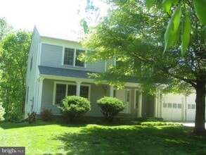 Building Photo - 4804 Sweetbirch Dr