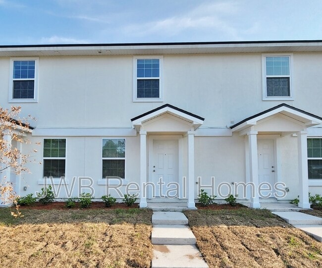 Building Photo - 8492 McGirts Village Ln