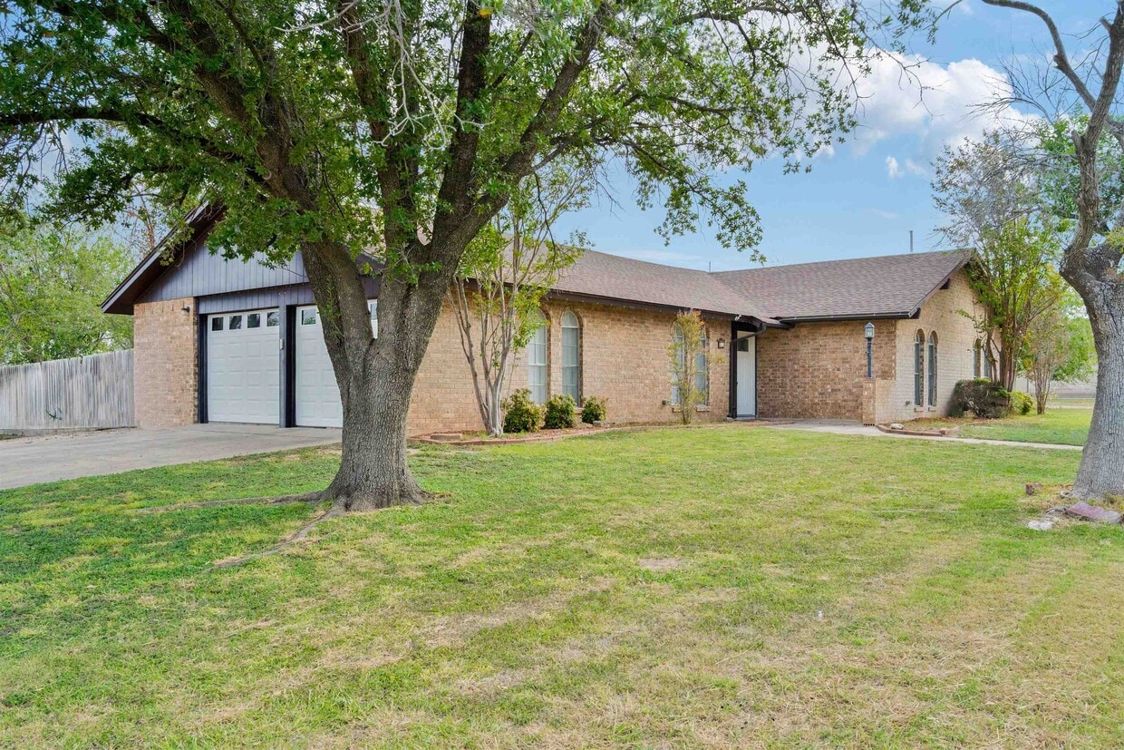 Building Photo - 13 Nighthawk Trail