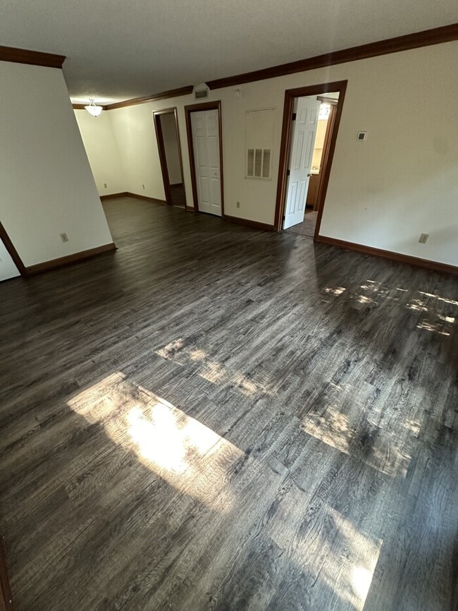Foto del edificio - 3502-102 Ivy Commons Drive