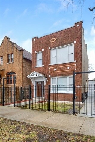 Primary Photo - 2345 S Lawndale Ave