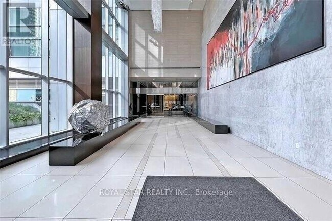 Photo du bâtiment - 386-5386 Yonge St