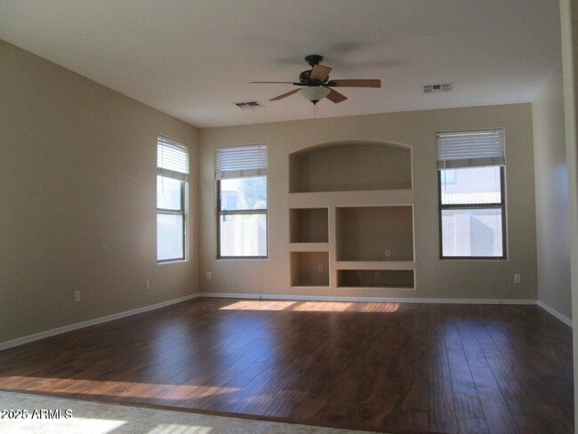 Building Photo - 6974 S Scott Dr