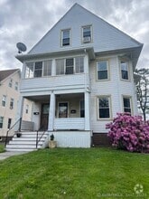 Building Photo - 131 S Highland St