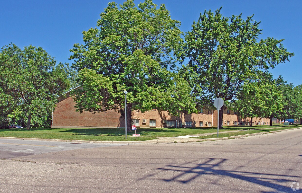 Foto del edificio - Carrington Apartments