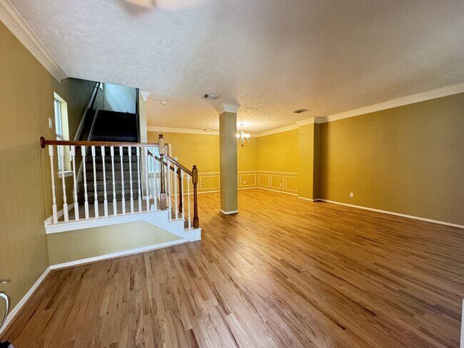 Foto del edificio - 3809 Brinkman St