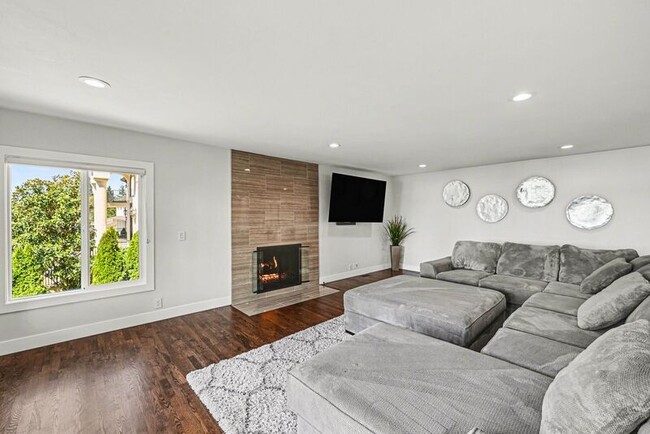 Foto del edificio - 9544 Lake Washington Blvd NE