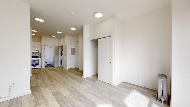 Building Photo - 1408 California St