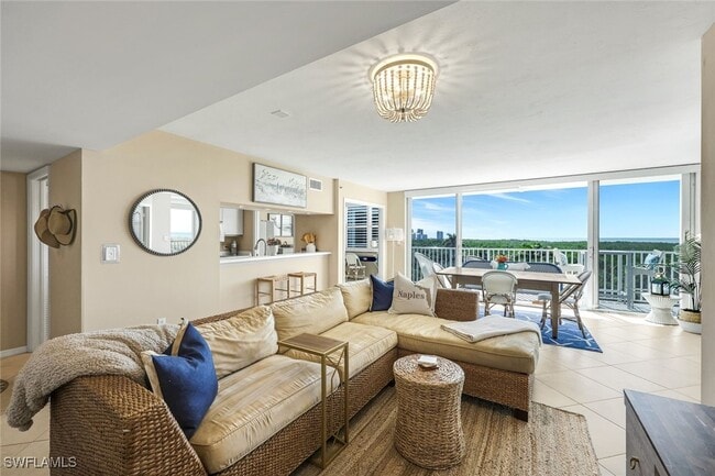 Foto del edificio - 6361 Pelican Bay Blvd