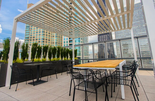 Foto del edificio - 19 E Chestnut St