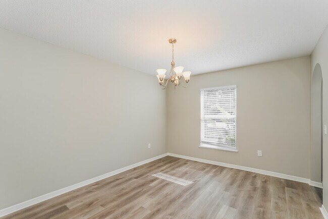 Foto del edificio - 13029 Waterbourne Dr