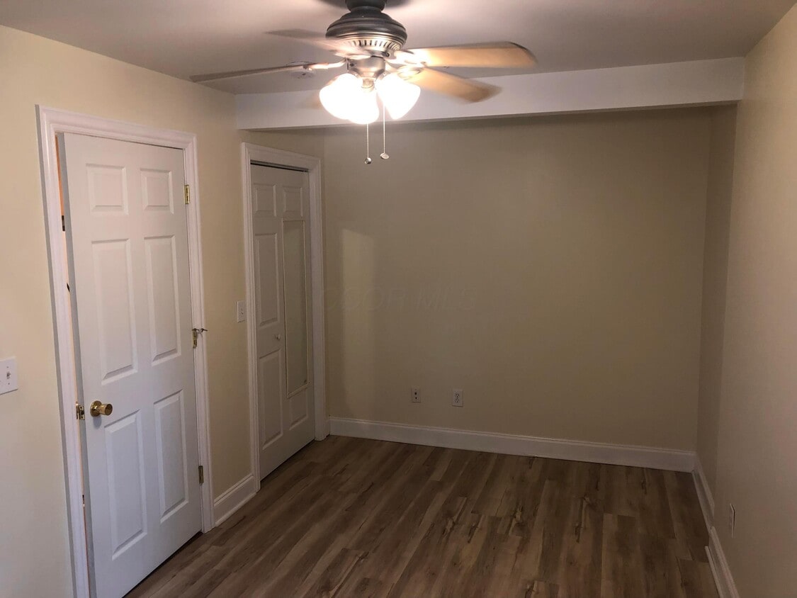 Building Photo - 110 W Tulane Rd