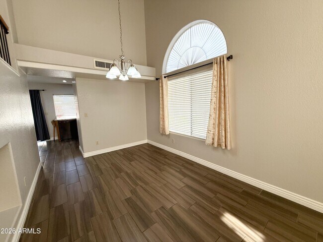 Foto del edificio - 3942 W Rene Dr