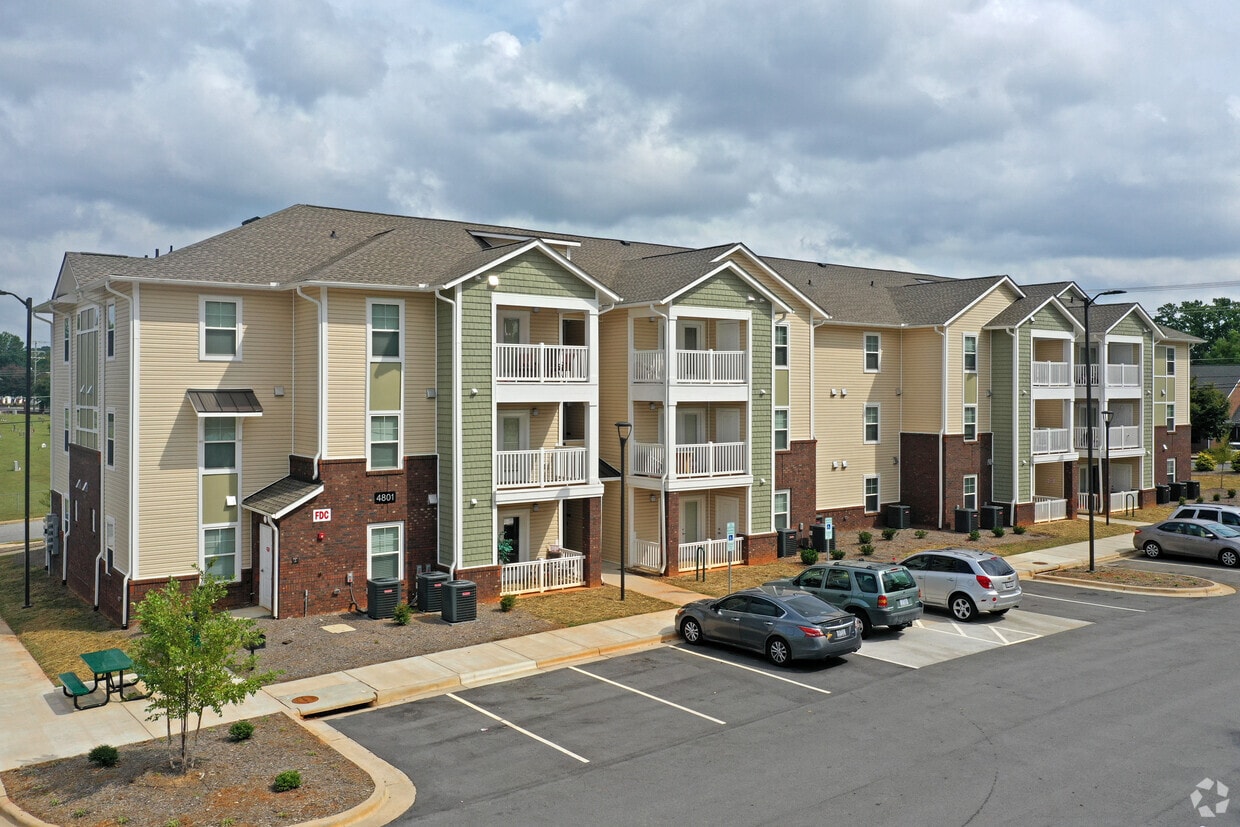 301 Muirs Chapel Rd, Greensboro, NC 27410 Apartments in Greensboro
