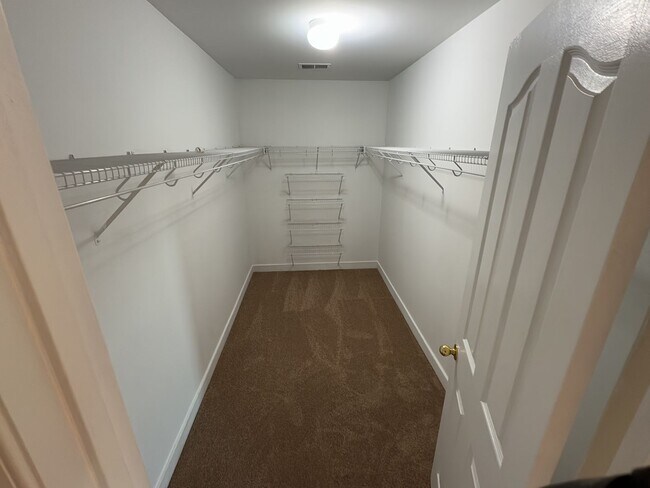 Foto del edificio - Single Family Home