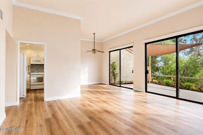 Foto del edificio - 32355 Saddle Mountain Dr